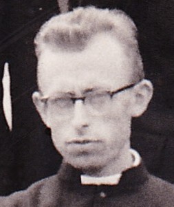 Bestand:Priesterwijding Tjeu Sonnemans 1958 B LR.jpg
