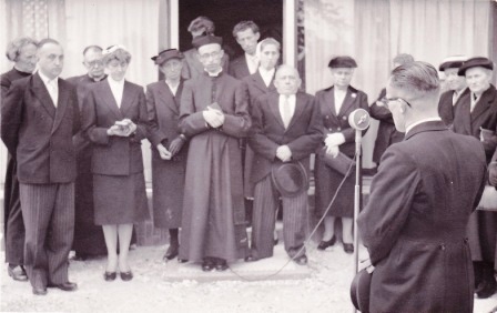Bestand:Priesterwijding Tjeu Sonnemans 1958 A LR.jpg