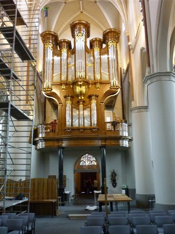 Bestand:Restauratie orgel Williborduskerk.jpg