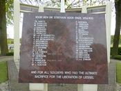 De namen van de Liesselse oorlogsslachtoffers. Foto beschikbaar gesteld door Cor Slaats