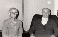 Het gouden bruidspaar Has van den Heuvel en Grada Berkers in 1985