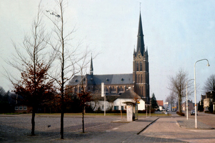 Bestand:10. De Liesselse Kerk.jpg