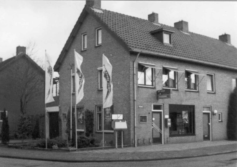 Bestand:Postkantoor-Tramweg-Liessel.jpg