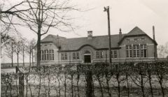 openbare school rond 1940. Anno 2012 'De Peelparel'