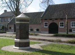 Lagekerk waterpomp.JPG