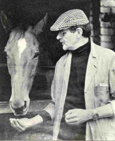 Bestand:Jaap Wiegersma met paard.jpg