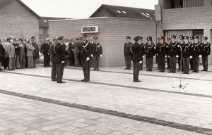 De opening van het politiebureau aan de Zandbosweg in 1972. foto collectie Harrie Aspers
